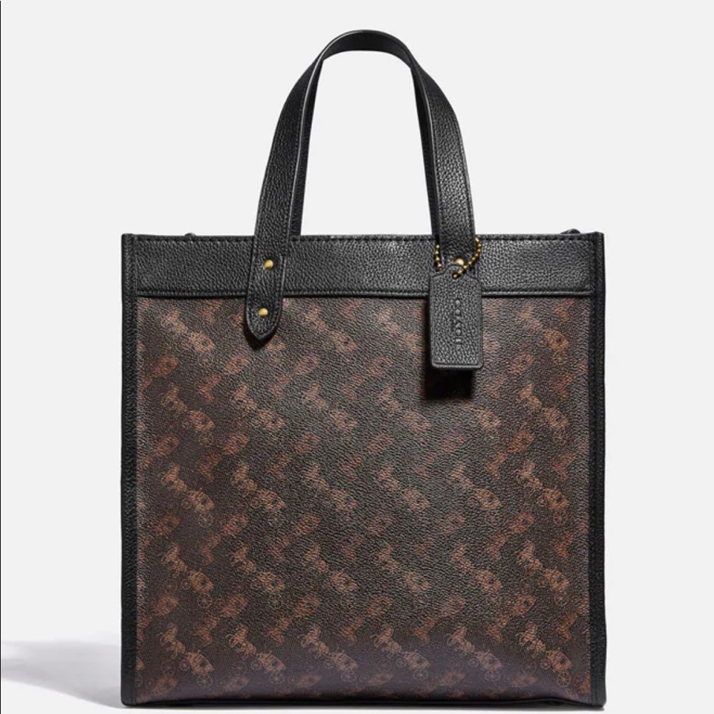 COACH Field Tote With Horse And Carriage Print